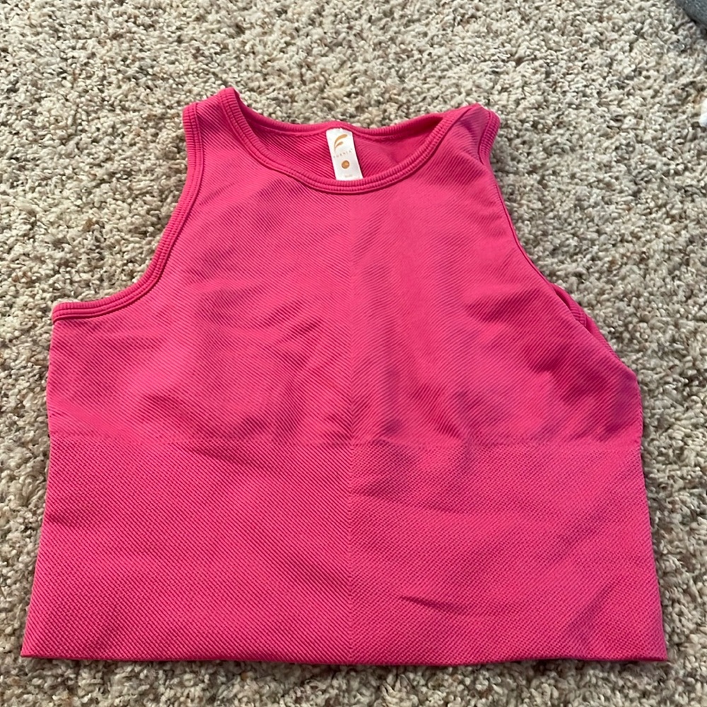 Cute hot pink crop tank top